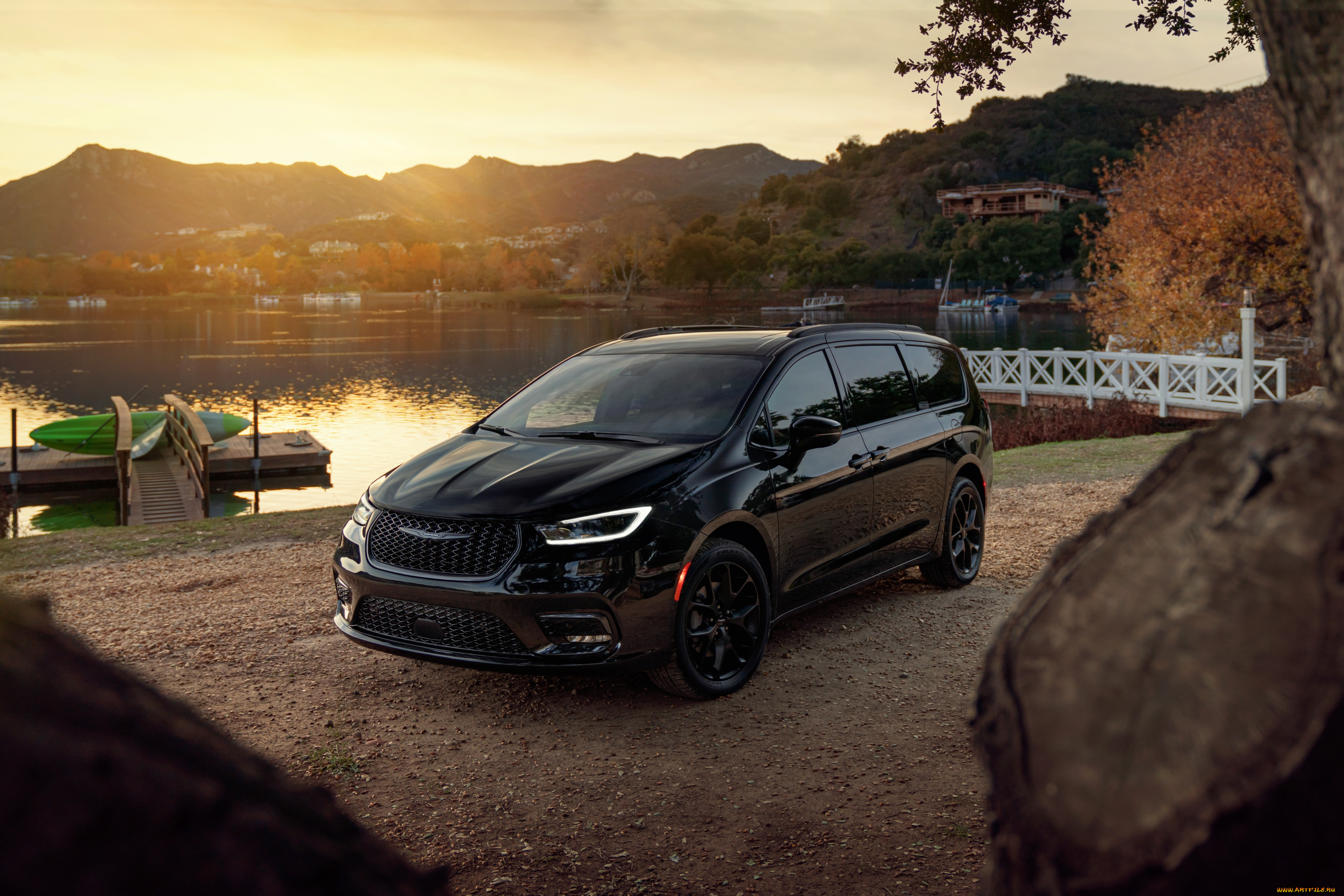 , chrysler, pacifica